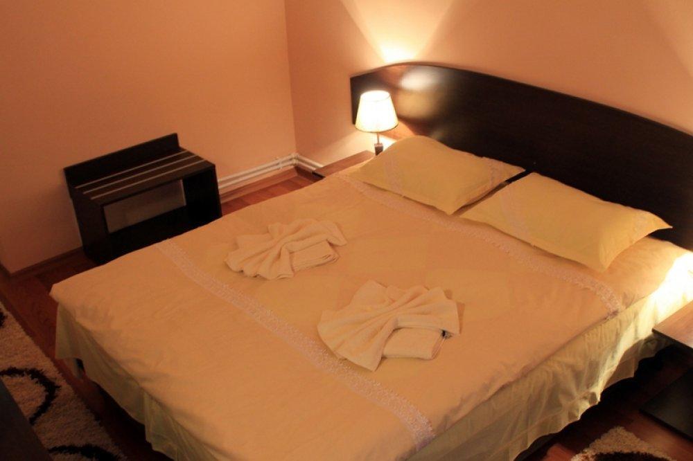Auberge de jeunesse Romula Imperial à Caracal Extérieur photo